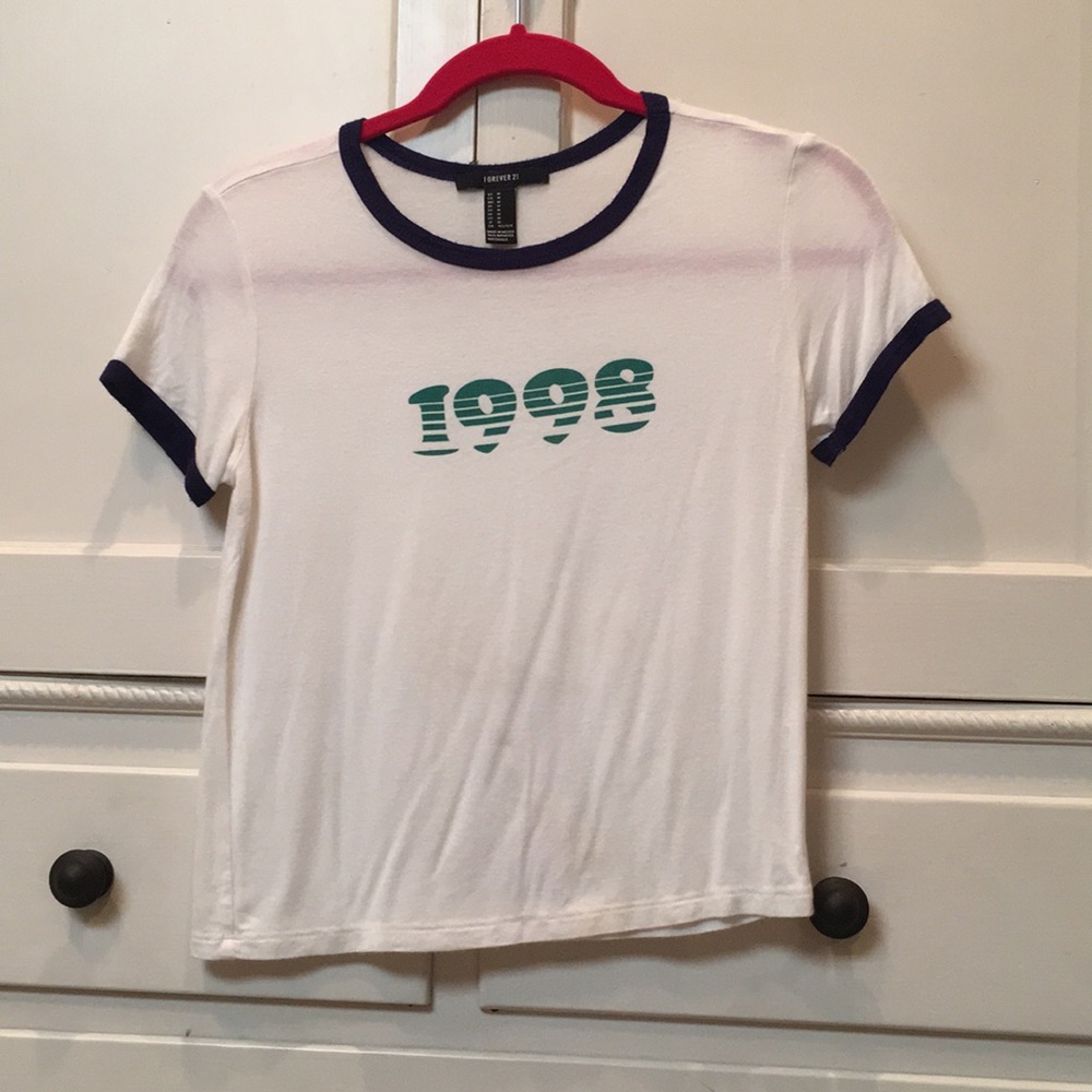 Forever 21 graphic tee